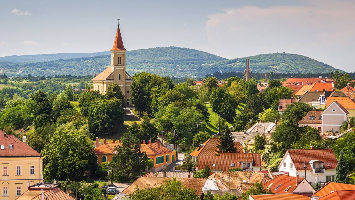 Lety z letiště Milán–Bergamo Orio al Serio do Maďarska